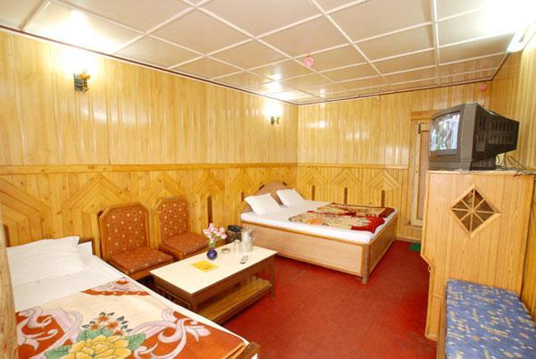 ناينيتال Hotel Vikrant المظهر الخارجي الصورة