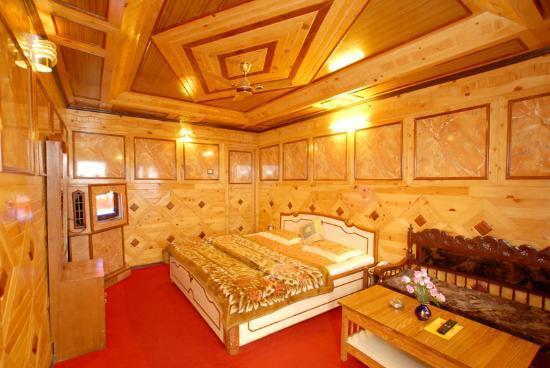ناينيتال Hotel Vikrant المظهر الخارجي الصورة